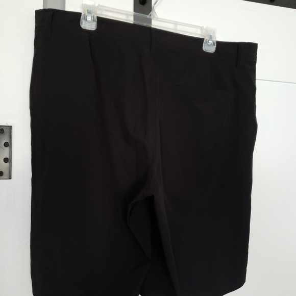 Cool Keep Shorts - Picture 3 of 16